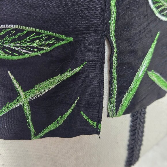 Tunque Nights Size Medium 100% Silk Black Button Up Jacket Embroidered Whimsical - Picture 11 of 16